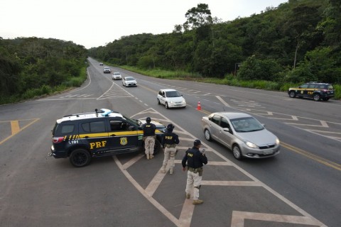 PRF inicia a Operação Proclamação da República 2024 nas Rodovias Federais Piauienses