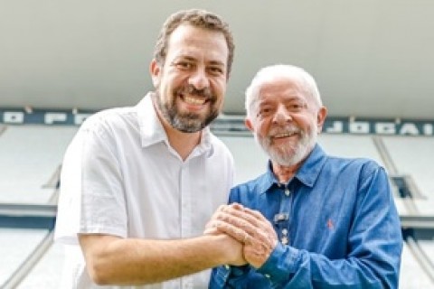 Lula faz campanha para Boulos durante ato em SP: A propaganda eleitoral antecipada é proibida pela legislação brasileira